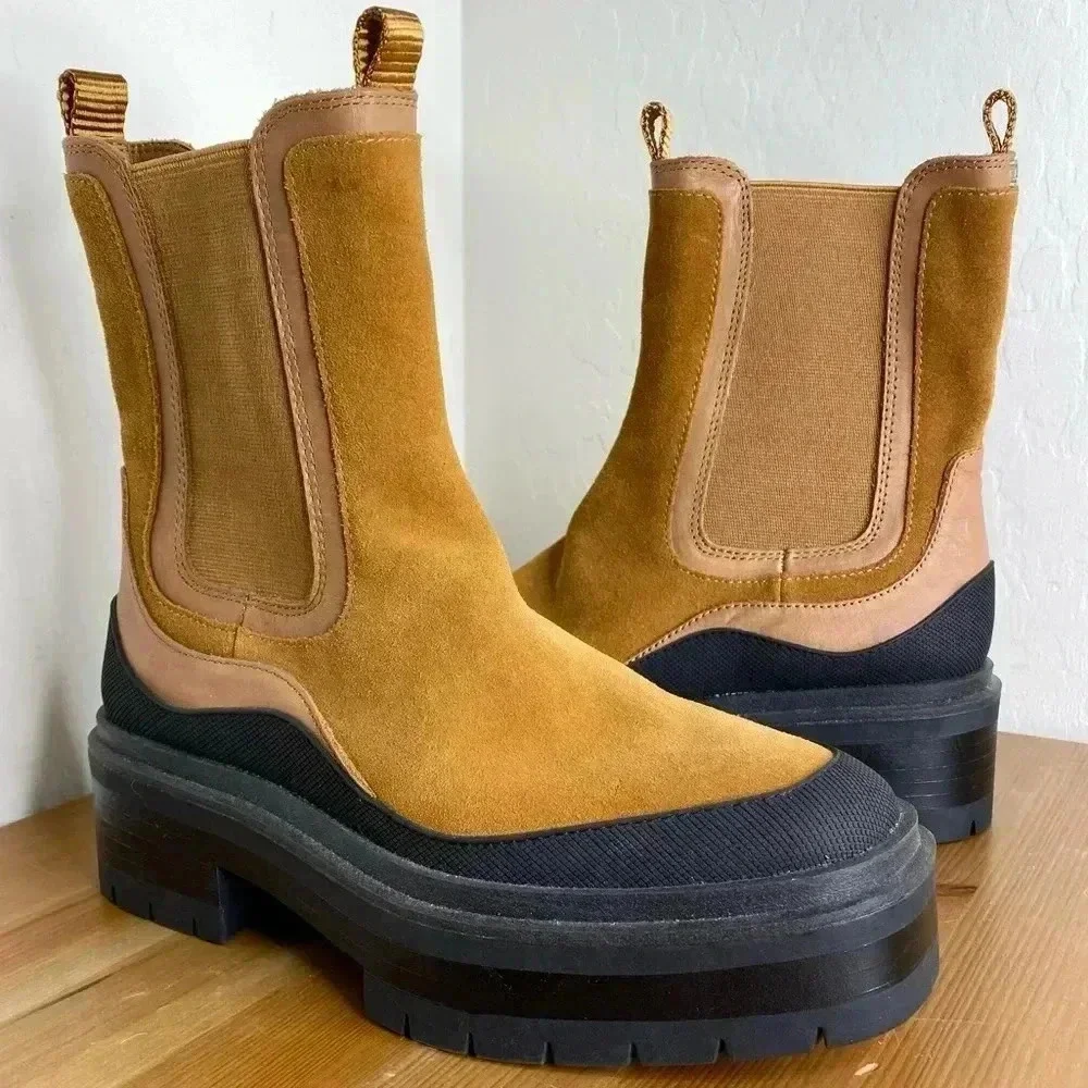 NEW Sam Edelman Lulia Lug Sole Chelsea Boot Women’s Size 5